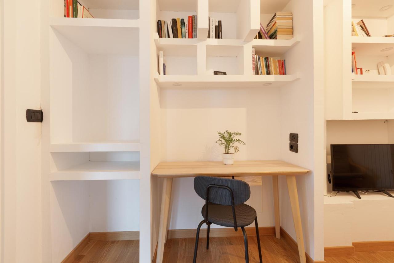 Milan Comfy Apartment X3 - With Balcony — Photos 2